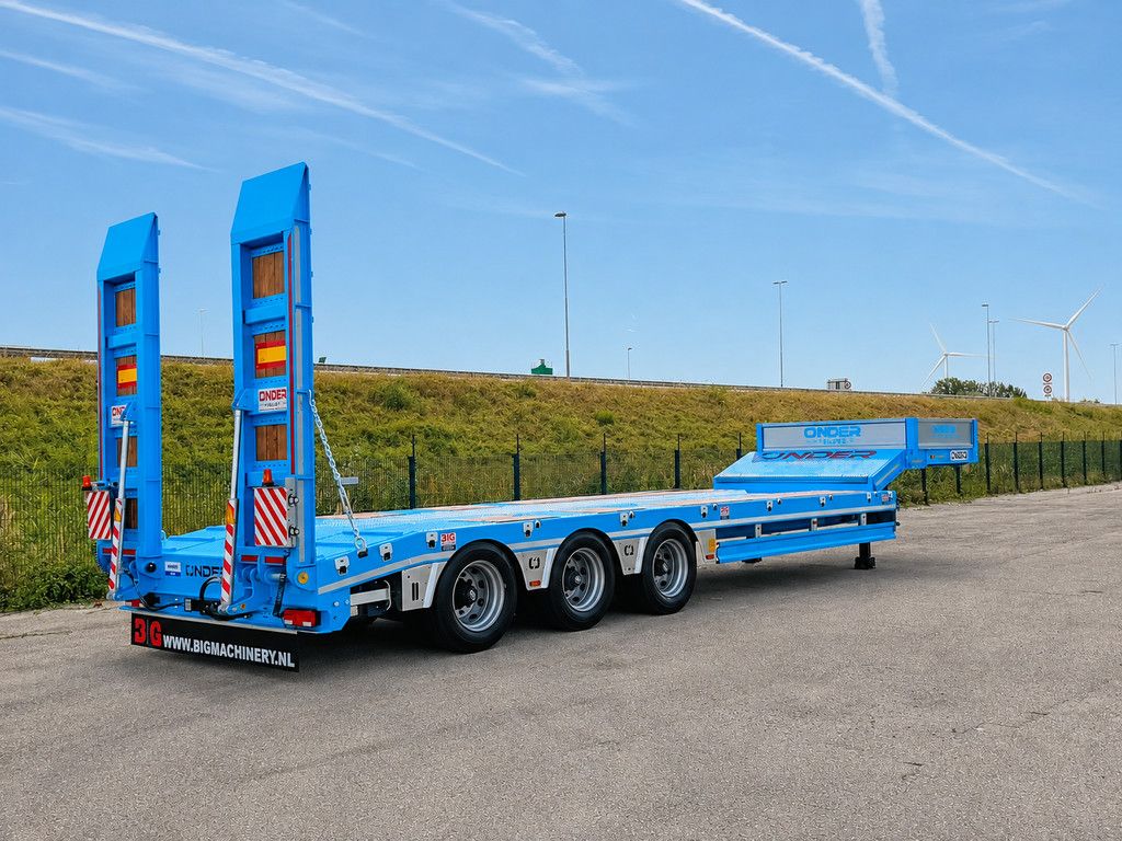 Onder AGM3 - 56 Ton trailer - Export trailer 3M width