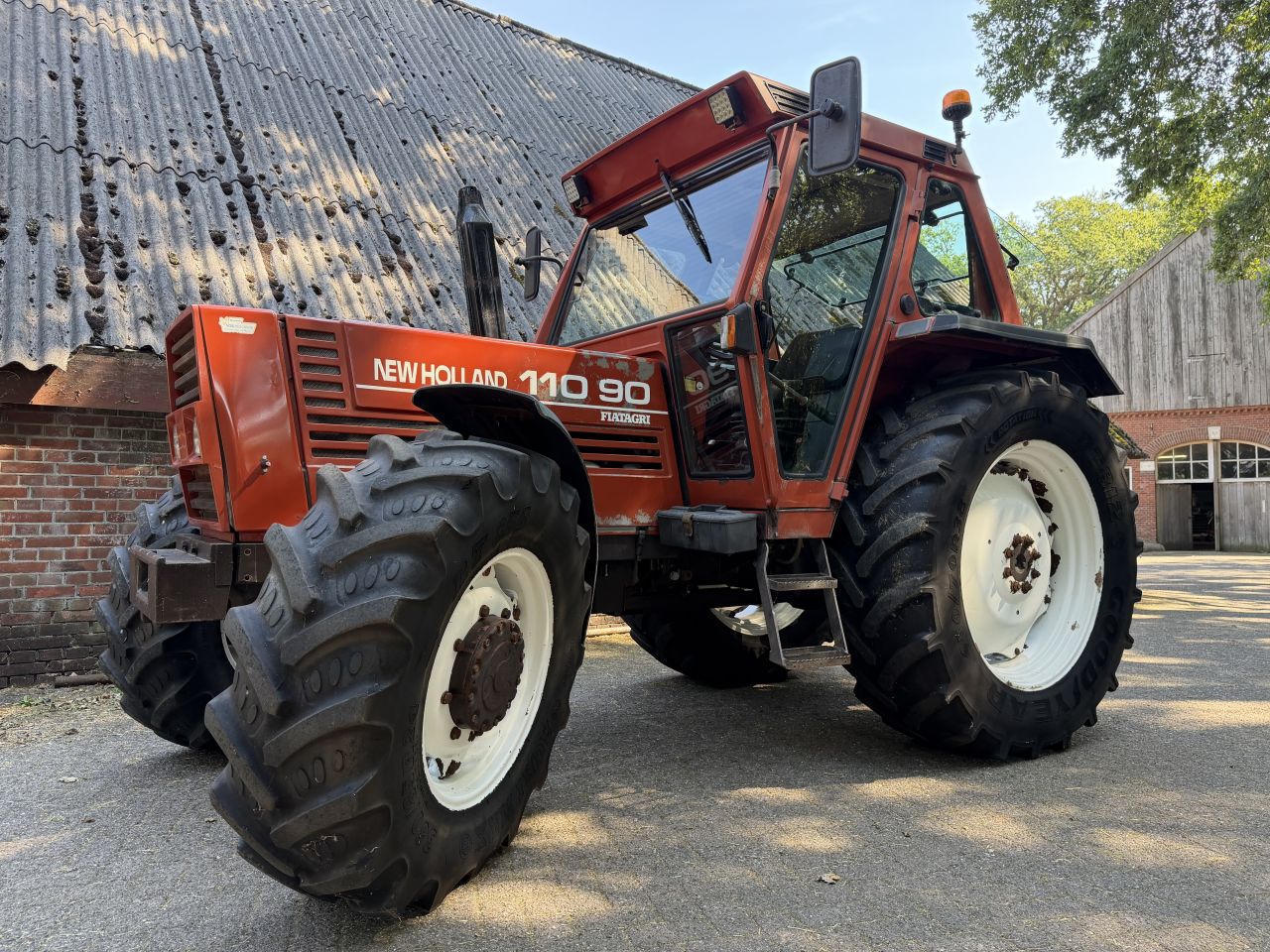New Holland 110-90 Fiat 110-90 40KMH