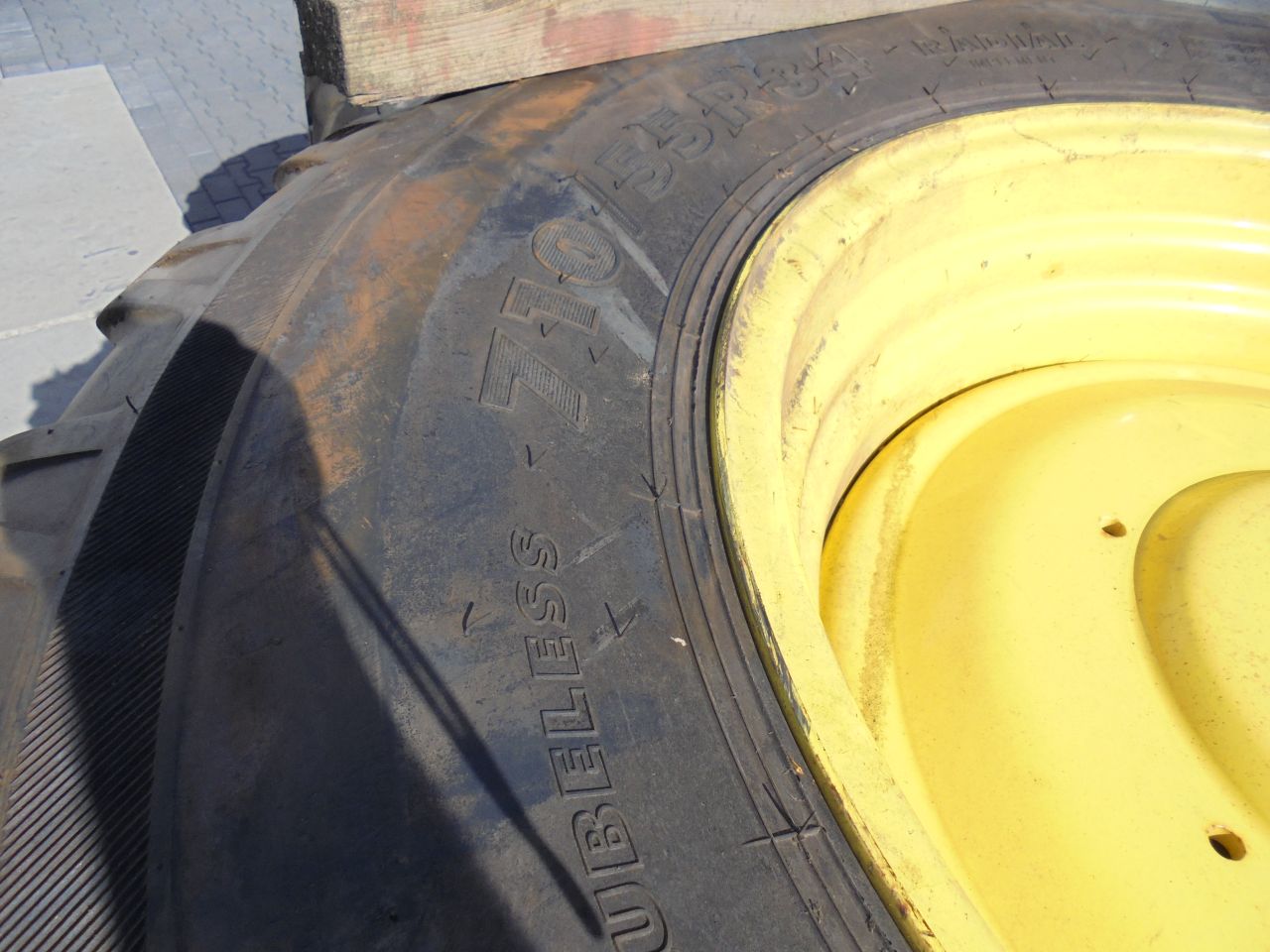 Nokian ELS banden,john deere,nieuw