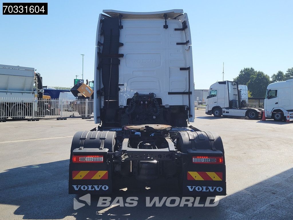 Volvo FH 500 4X2 XL 2xTanks I-ParkCool Navi ACC