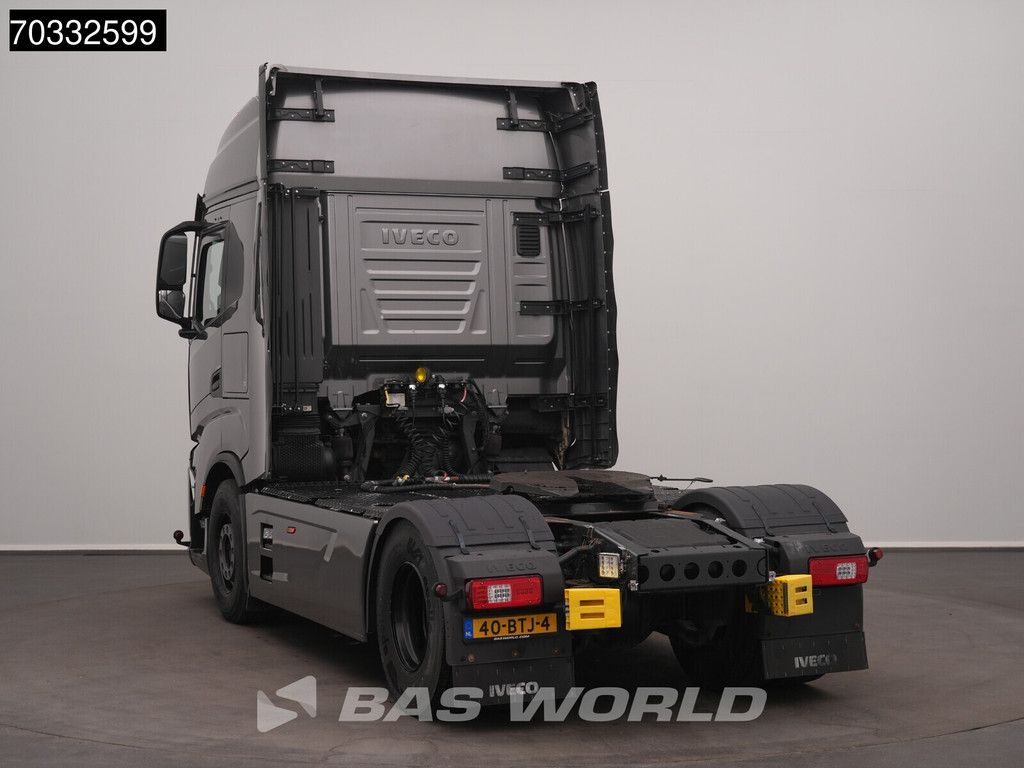 Iveco S-Way 570 4X2 NL-Truck Hydraulic 80%Tyres Navi Standklima ACC Leder