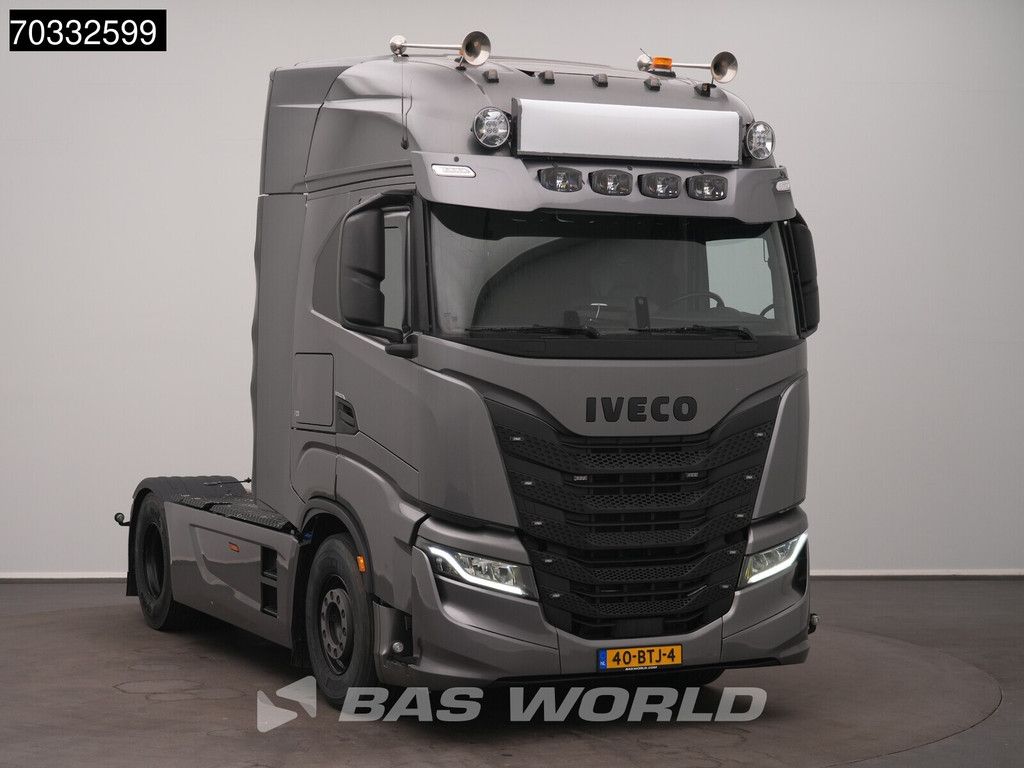 Iveco S-Way 570 4X2 NL-Truck Hydraulic 80%Tyres Navi Standklima ACC Leder