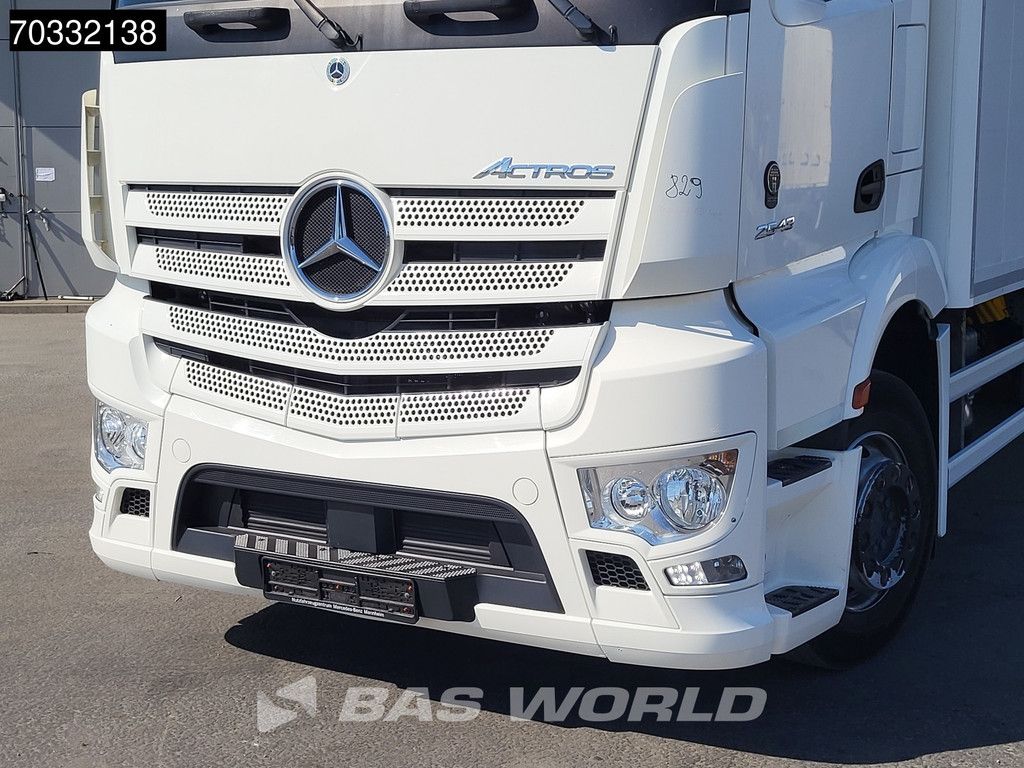 Mercedes Actros 2543 6X2 2000kg Ladebordwand Full Air Lift+steering axle Automatic Euro 6
