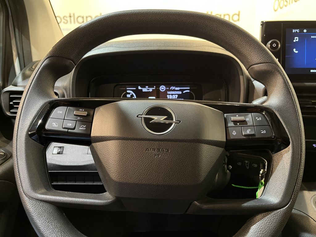 Opel Combo 1.2 PureTech 110 PK L1 BENZINE / Euro 6 / Airco / CarPlay / Camera / Cruise Control / 52.850 KM !!
