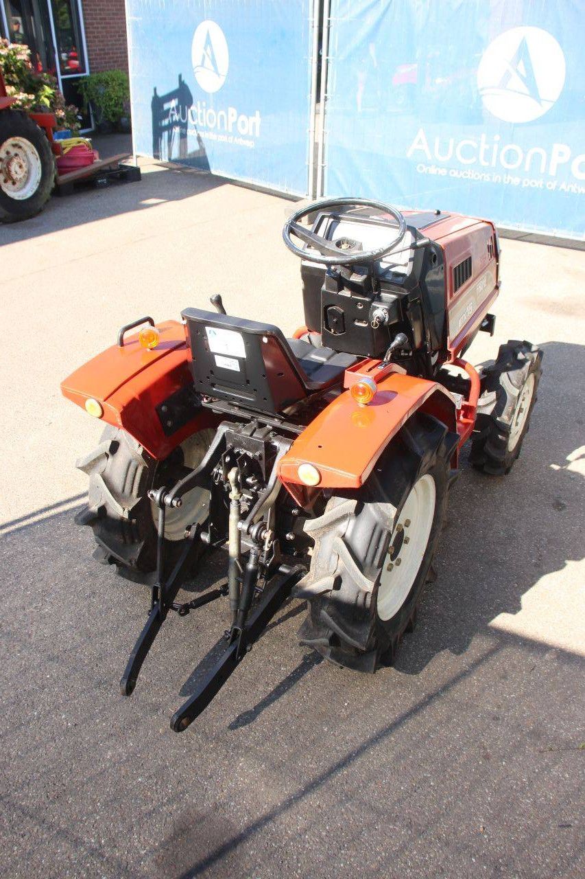Kleintraktor Mitsubishi MTX15 Diesel 15 PS (Marge)