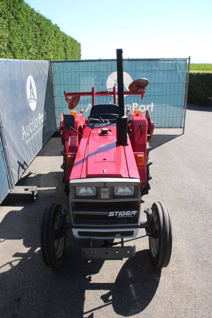 Kleintraktor Shibaura P19 Diesel 19 PS