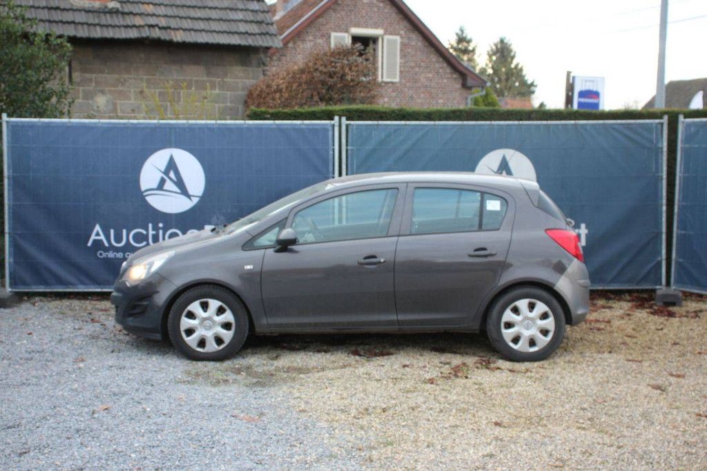 Personenauto Opel Corsa Diesel 2014 (Marge)