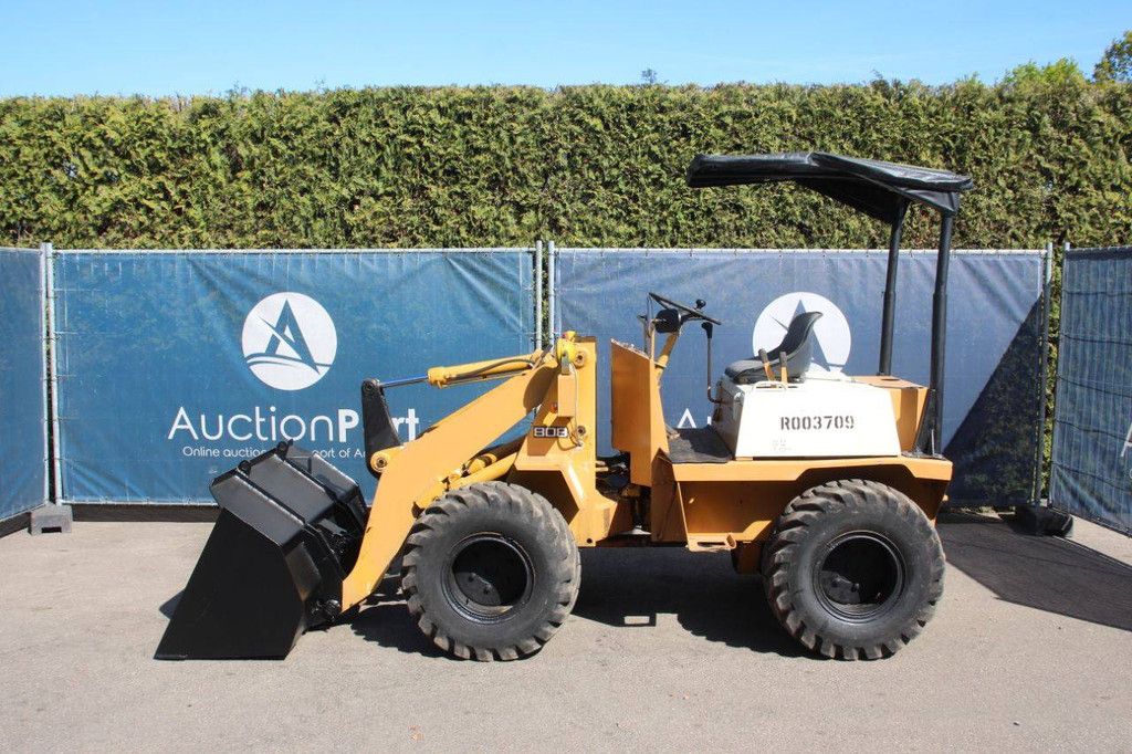 Wheel loader TCM 808 Diesel 28 HP
