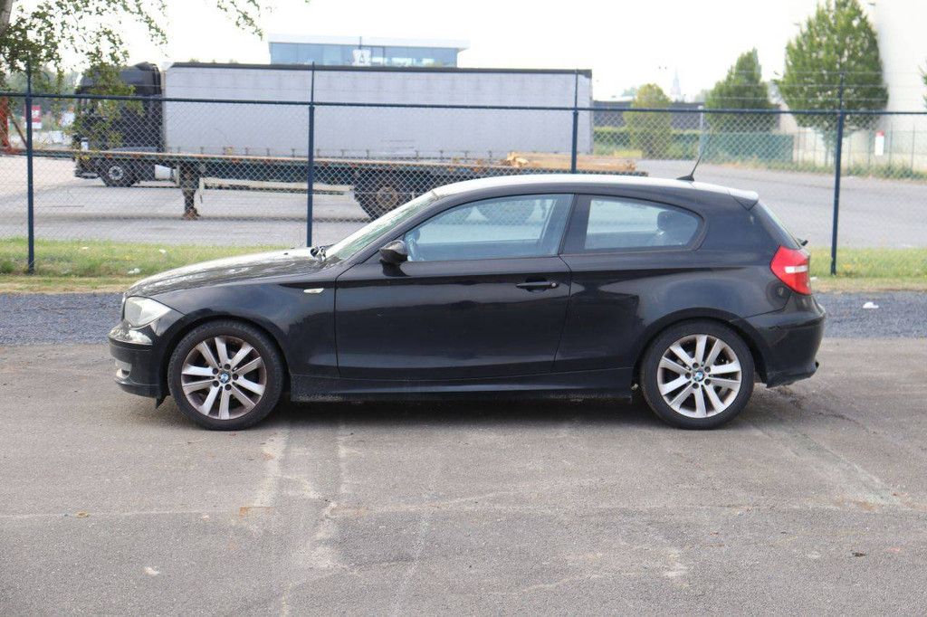 Passenger car BMW 116i Petrol 122 hp 2008