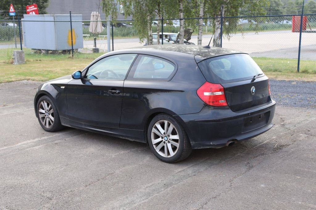 Passenger car BMW 116i Petrol 122 hp 2008