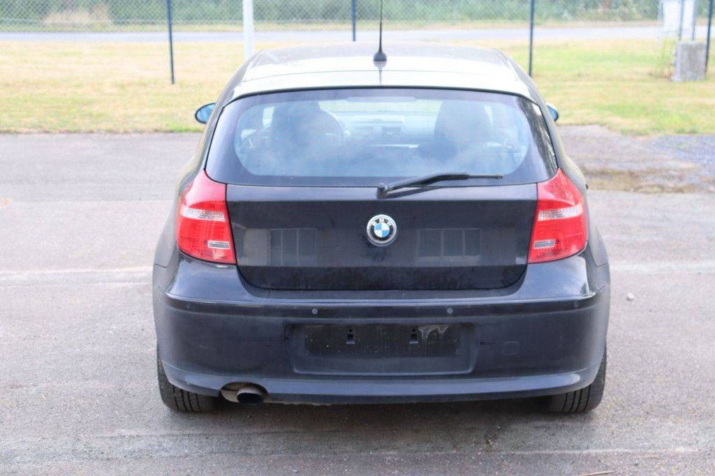 Passenger car BMW 116i Petrol 122 hp 2008