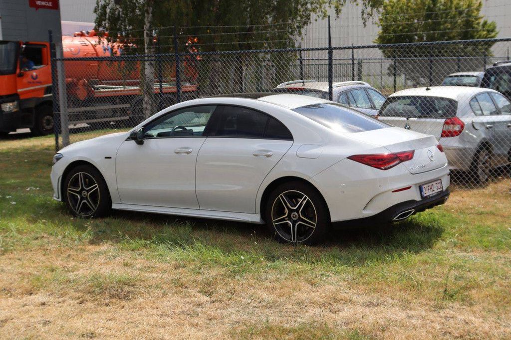 Pkw Mercedes-Benz CLA 250e EQ Power Benzin/Elektro Plug-in-Hybrid 160 PS 2020 (Marge)