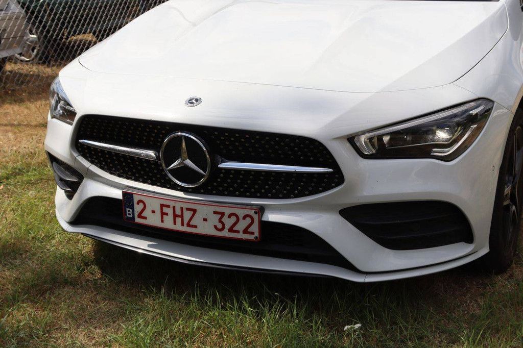 Pkw Mercedes-Benz CLA 250e EQ Power Benzin/Elektro Plug-in-Hybrid 160 PS 2020 (Marge)
