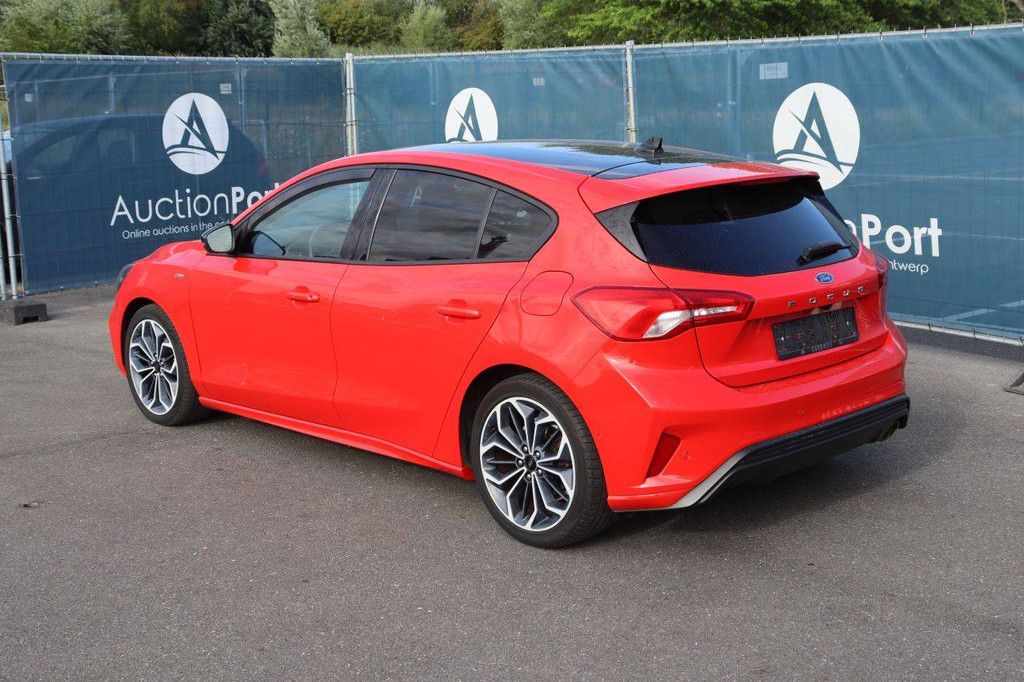 Personenauto Ford Focus Benzine 125pk 2019 (Marge)