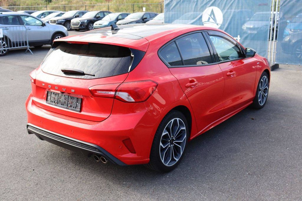 Personenauto Ford Focus Benzine 125pk 2019 (Marge)