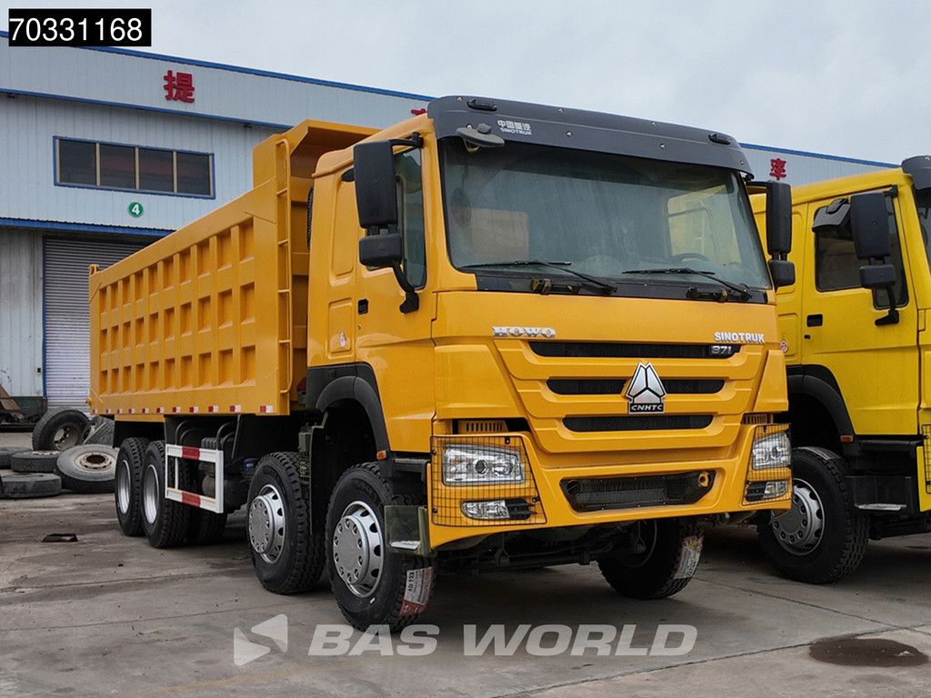 Sinotruk HOWO 371 8X4 Refurbished! 80T Full steel Airco Manual Euro 2