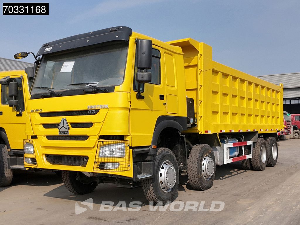Sinotruk HOWO 371 8X4 Refurbished! 80T Full steel Airco Manual Euro 2
