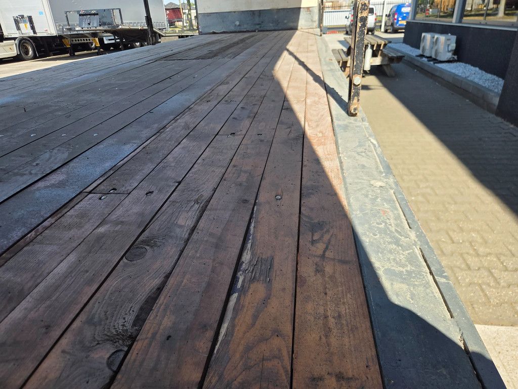 Pacton AXD 328 3as huif opbouw kooiaapaansluitng( geen zeilen)