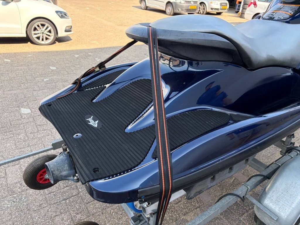 Jet-Ski Yamaha Waverunner GP1300G Benzine 170pk 2008 (Marge)