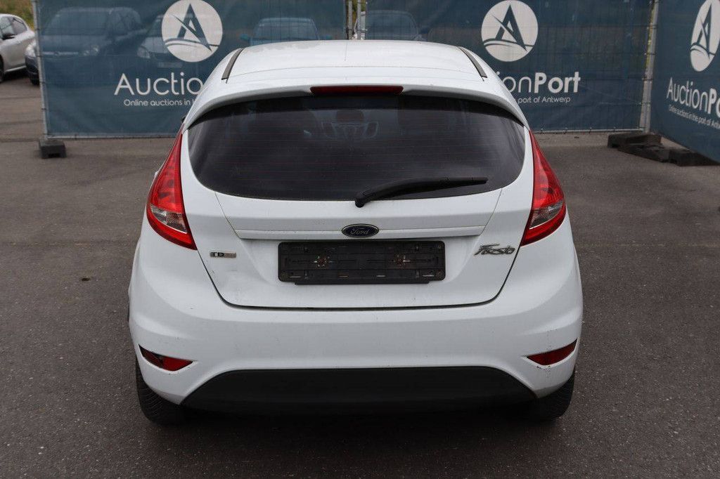 Pkw Ford Fiesta Diesel 68 PS 2010 (Marge)