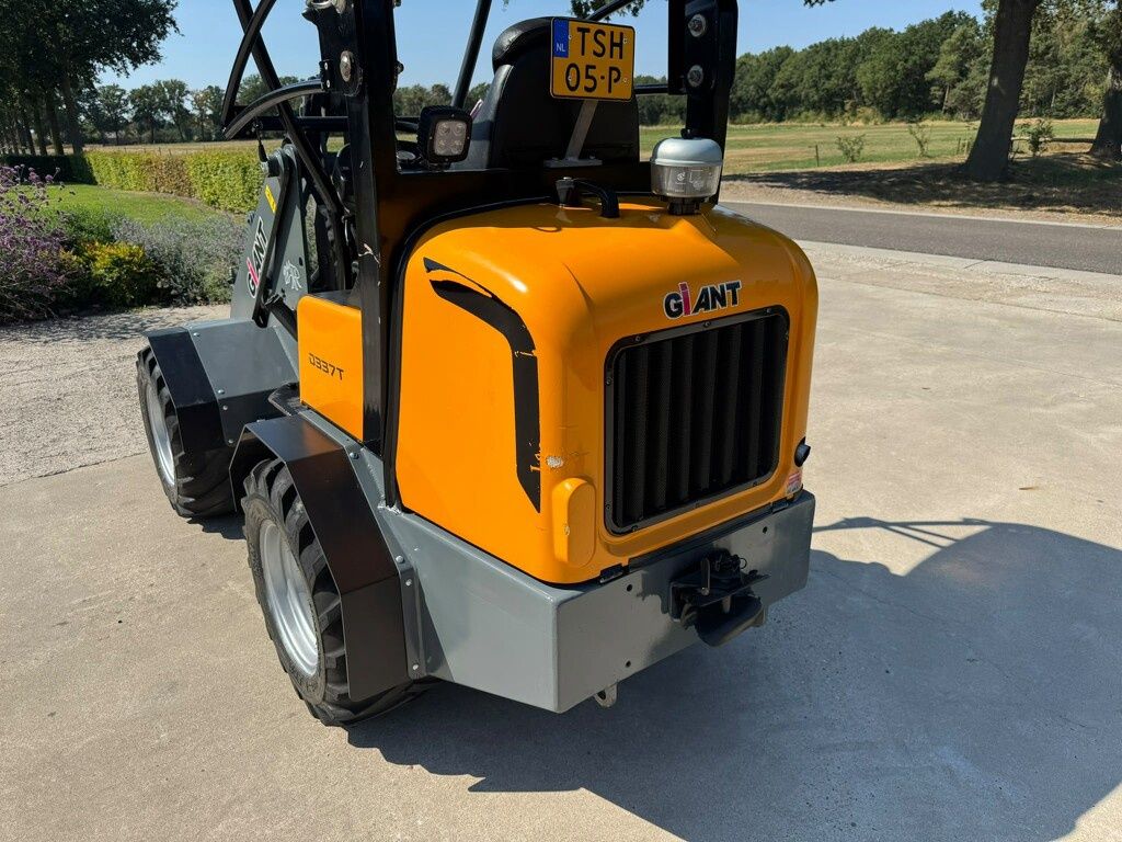 Giant 337t