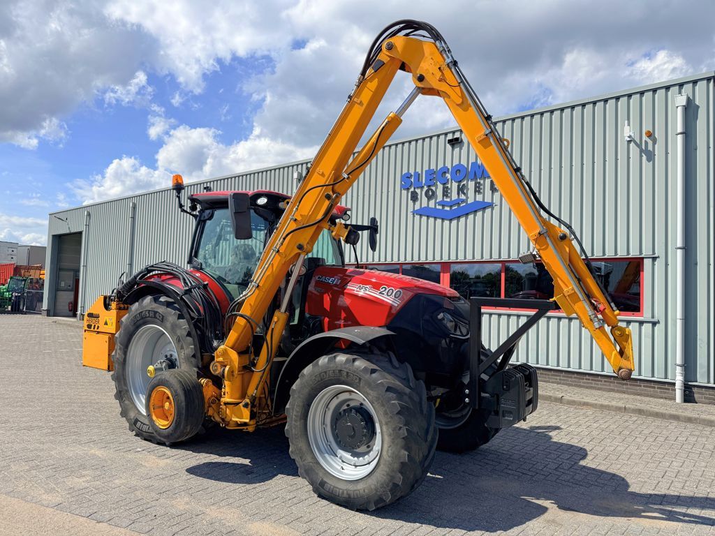 Case IH Puma 200 CVXDrive met Herder