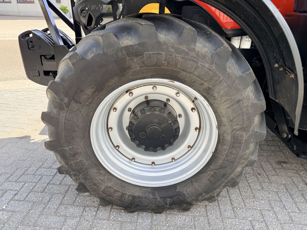 Case IH Puma 200 CVXDrive met Herder