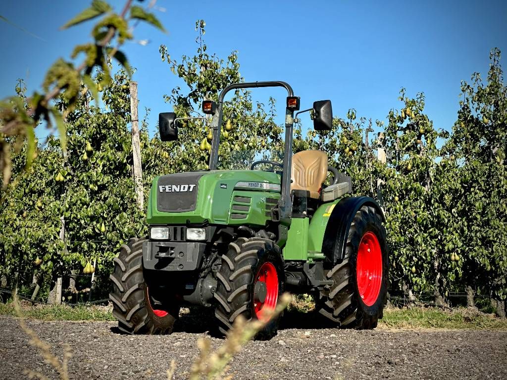 Fendt 207V Beugelversie, Smalspoor/Fruitteeltractor