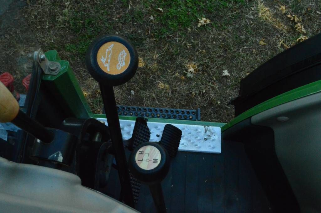 Fendt 207V Beugelversie, Smalspoor/Fruitteeltractor