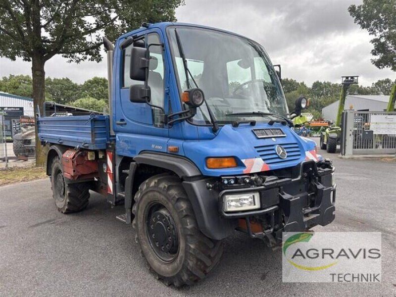 Benz UNIMOG 405/12