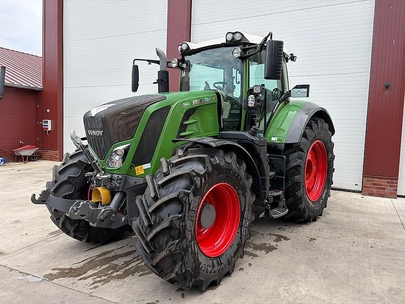 Fendt 826 S4 Profi Plus