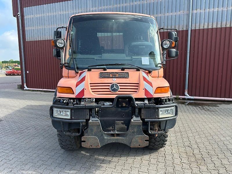 Mercedes-Benz U400, Kipppritsche, elektr.hydr.Joysticksteuerung
