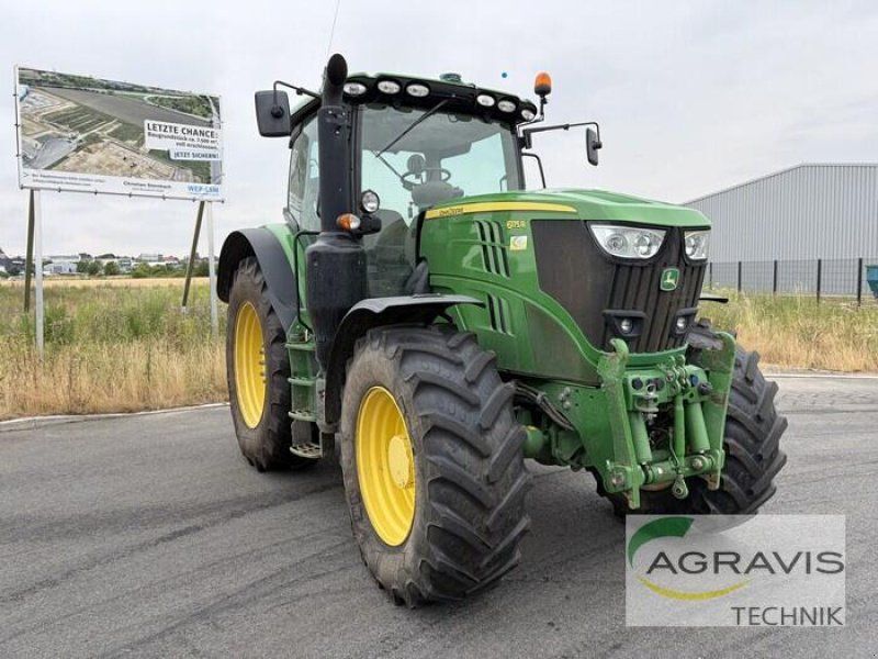 John Deere 6175R
