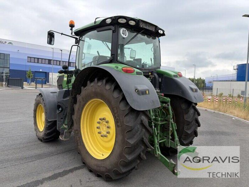 John Deere 6175R