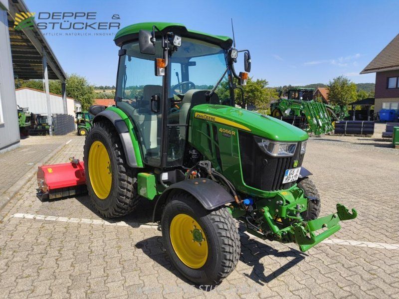 John Deere 4066R