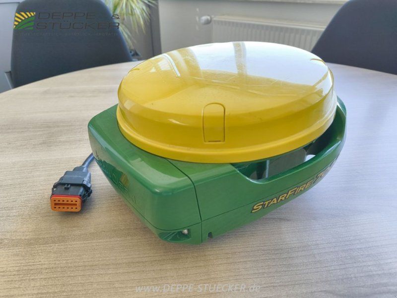 John Deere StarFire 7000