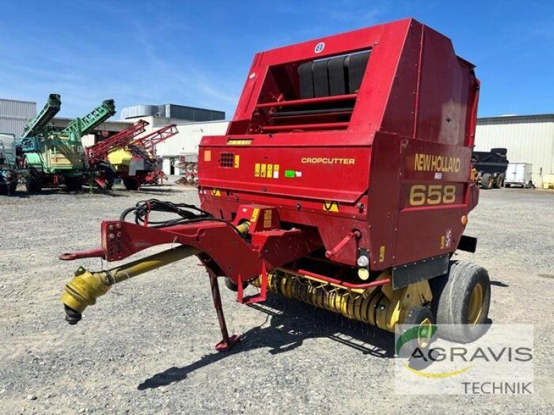 New Holland RB 658