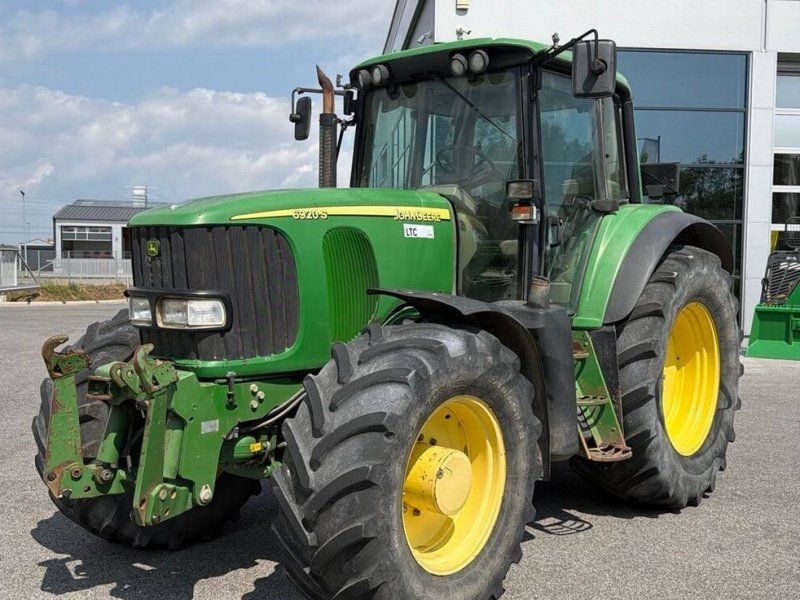 John Deere 6920S
