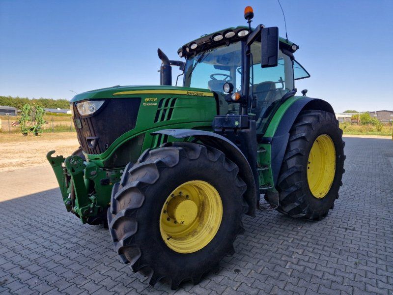 John Deere 6175R