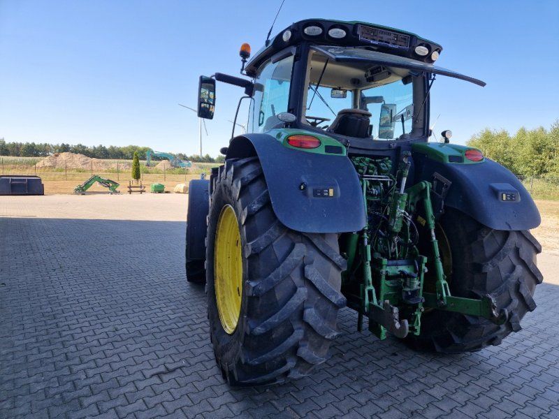 John Deere 6175R
