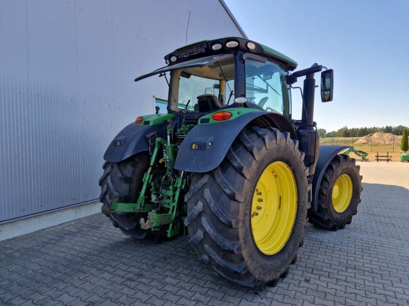 John Deere 6175R