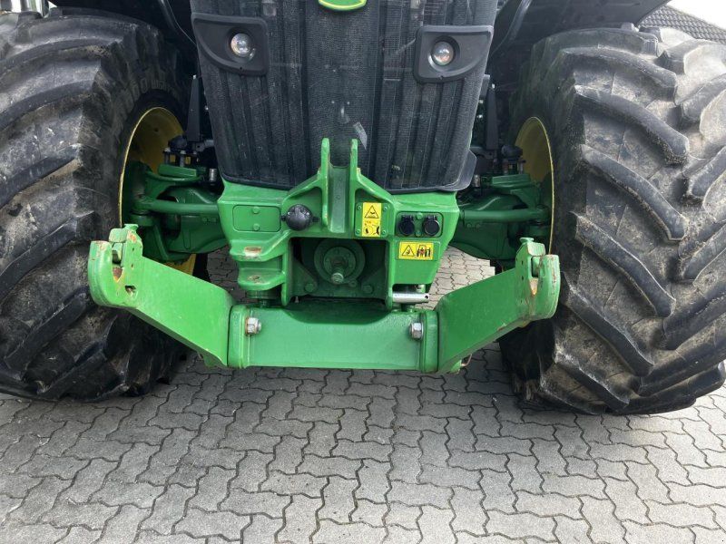 John Deere 7R 290