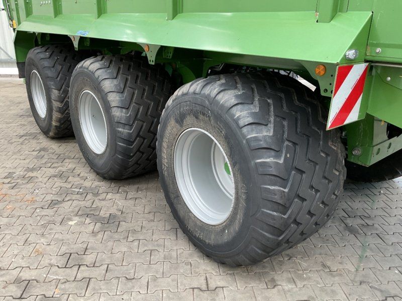Krone TX 560