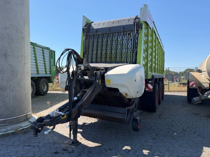 Claas Cargos 9600