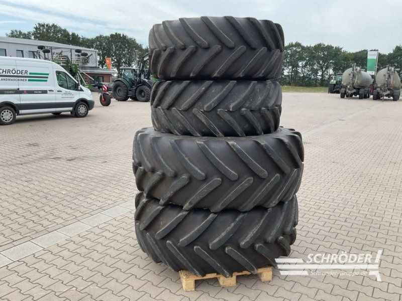 Fendt 480/65 R24 + 600/65 R34 MICHELIN