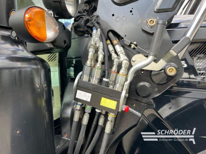 John Deere 6R185