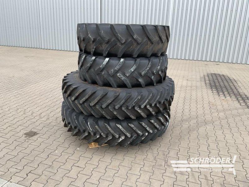 Fendt PFLEGERÄDER 380/85 R30 + 380/90 R46 CEAT