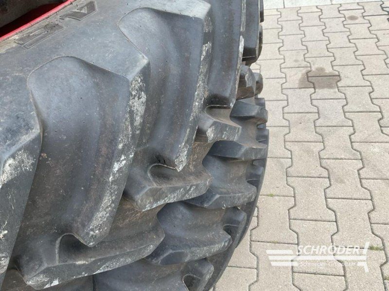 Fendt PFLEGERÄDER 380/85 R30 + 380/90 R46 CEAT