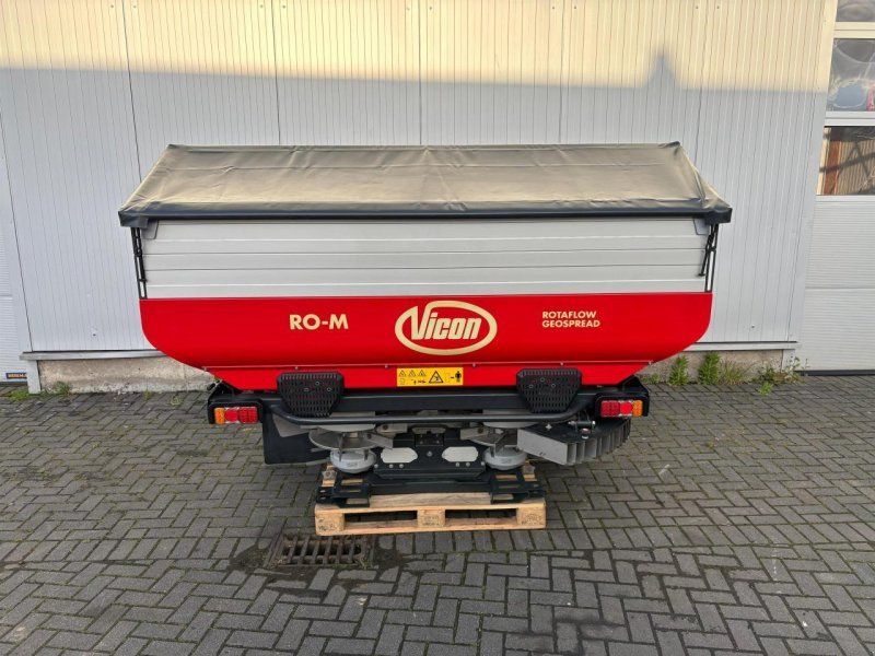 Kverneland RO-M-1300 GEOSPREAD