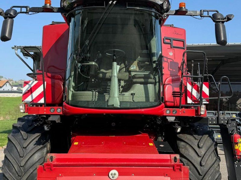 Case IH Axial-Flow 7230